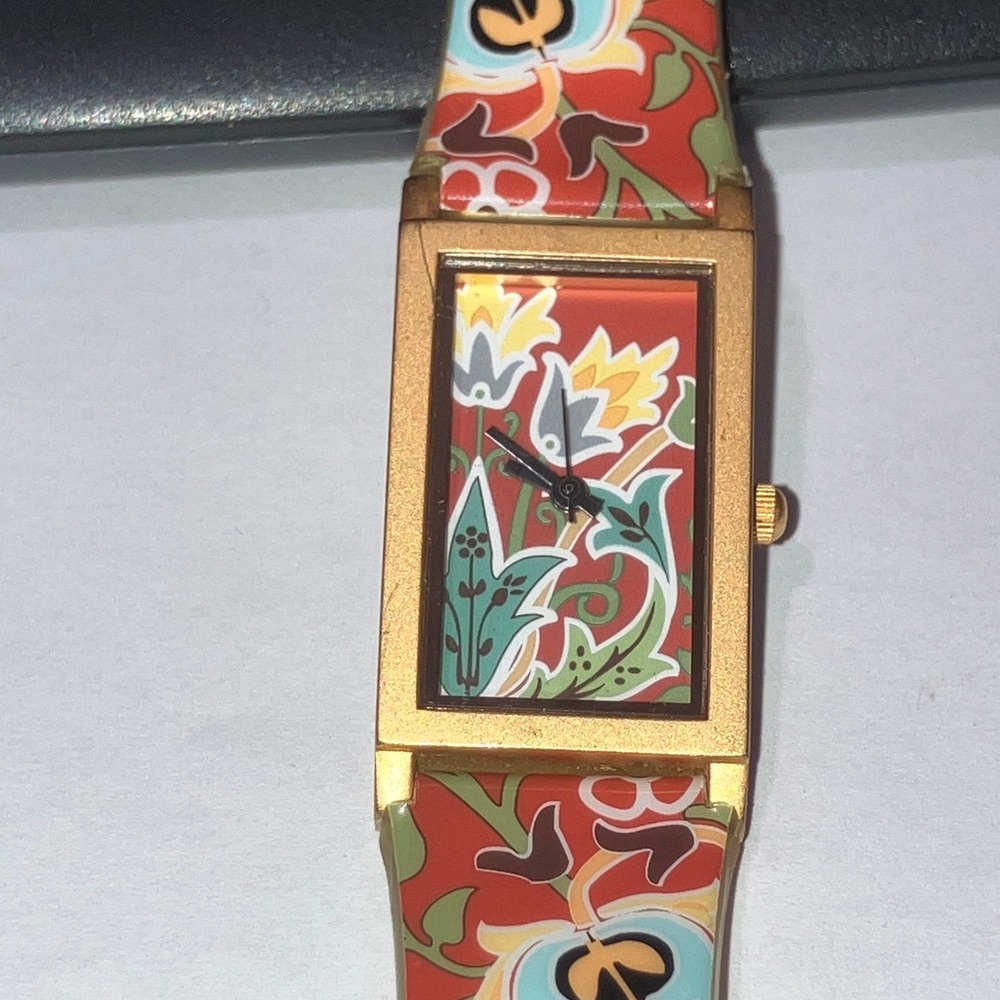 Floral Pattern Rectangular Women's Watch Metropolitan Museum of Art - Picture 7 of 7